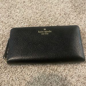Kate Spade leather large wallet NWOT